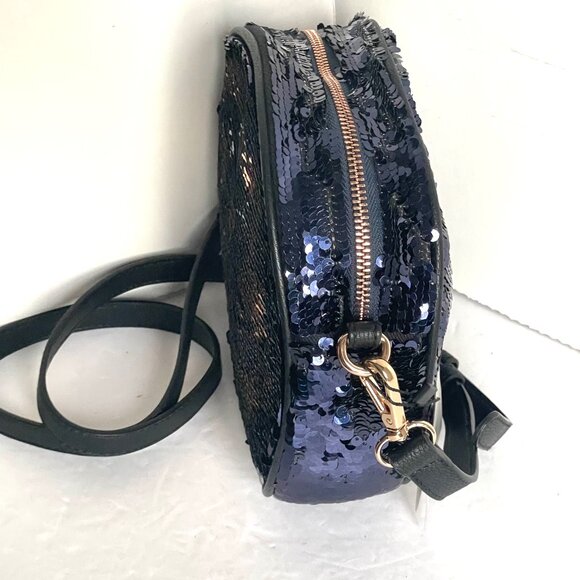 Desigual Round Crossbody Bag Purple Robot Reversible Sequins Shoulder - Picture 7 of 10